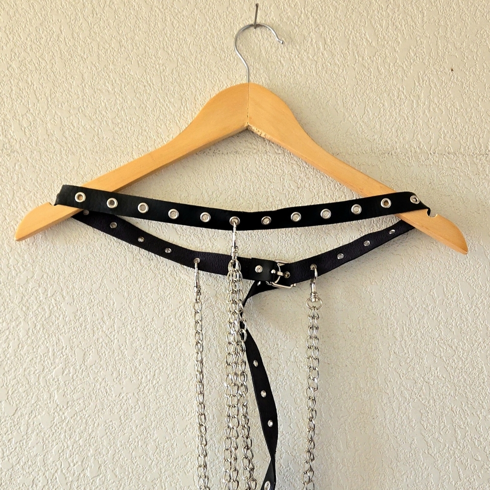 Adjustable Chain Belt - Picture 2 of 3